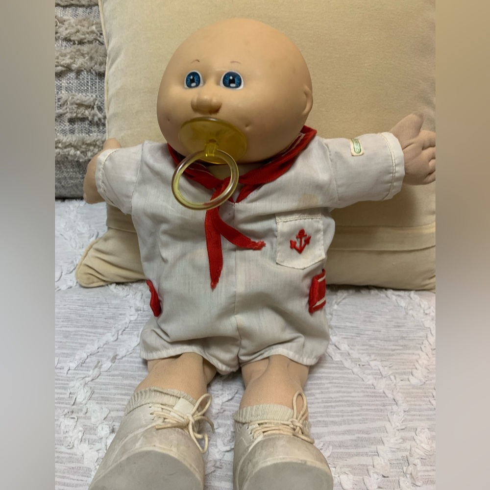 Cabbage patch dolls - Picture 1 of 3